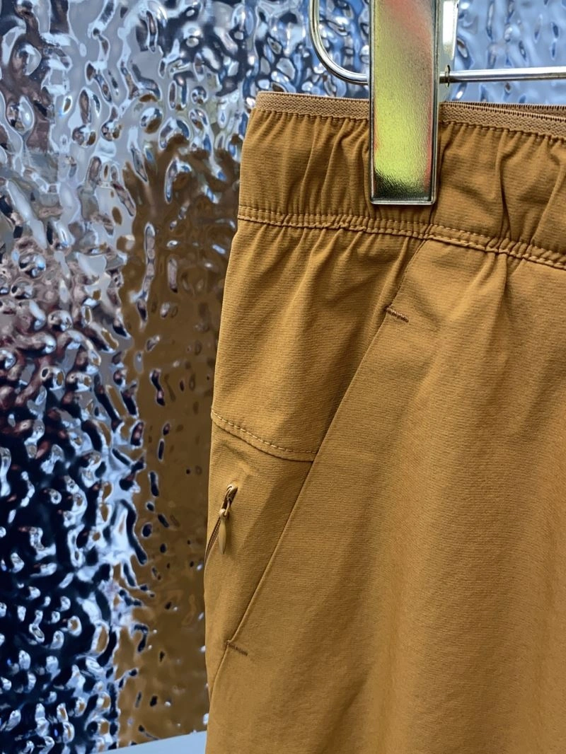 Sleek Arcteryx Short Pants 162061