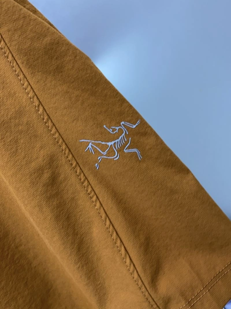Sleek Arcteryx Short Pants 162061