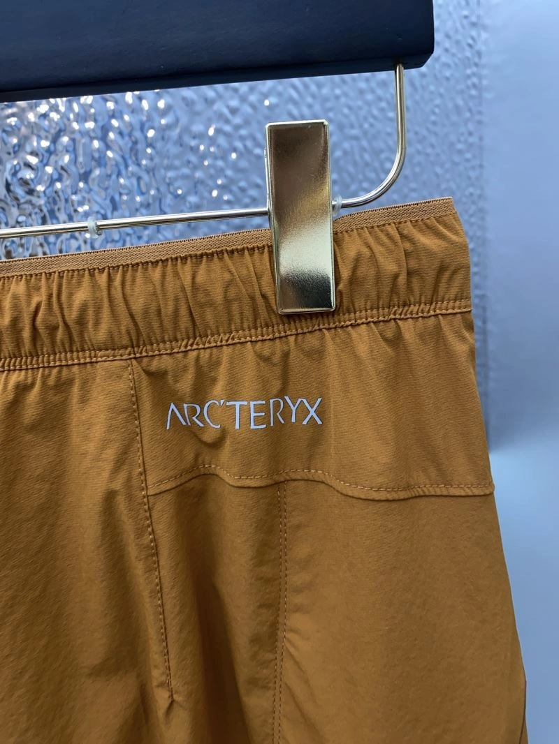 Sleek Arcteryx Short Pants 162061