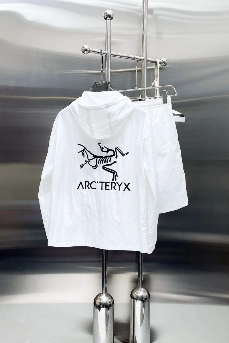 Modern Arcteryx Short Suits 163247