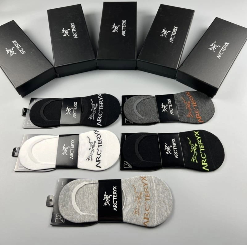 Versatile Arcteryx Socks 274688