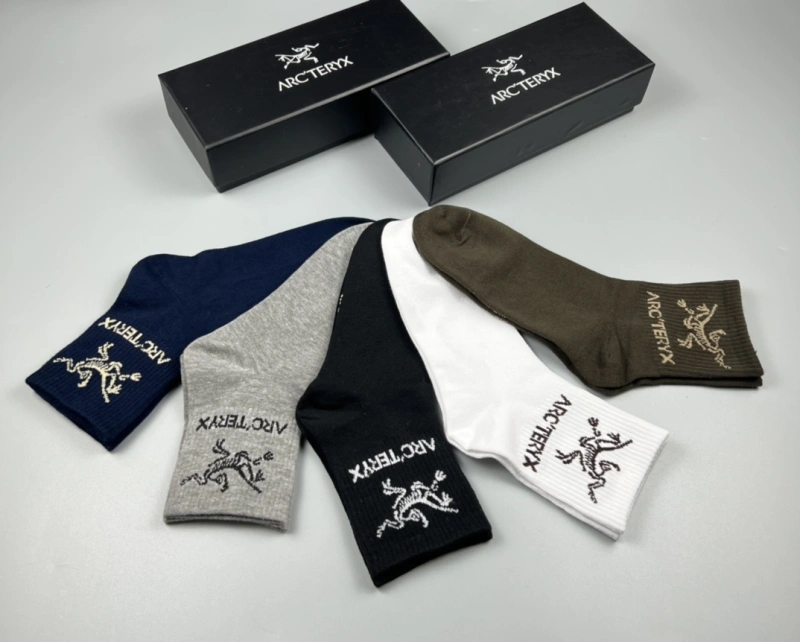 Sporty Arcteryx Socks 274376
