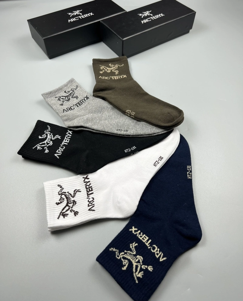 Sporty Arcteryx Socks 274376