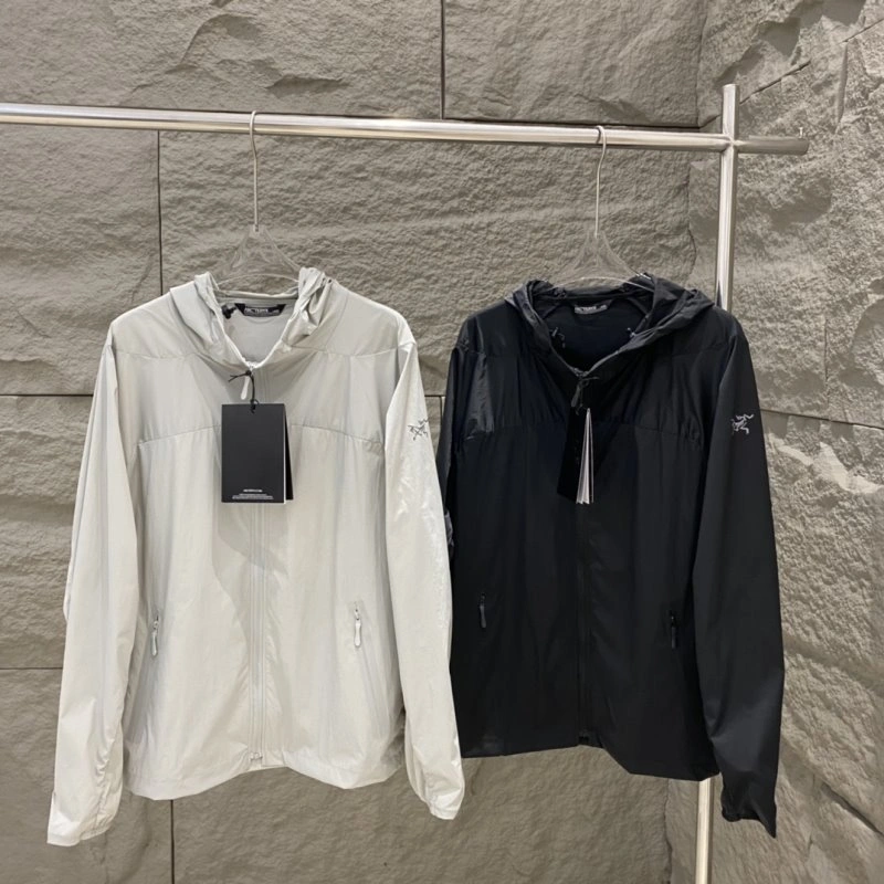 TravelReady Arcteryx Sunscreen Jacket 152394