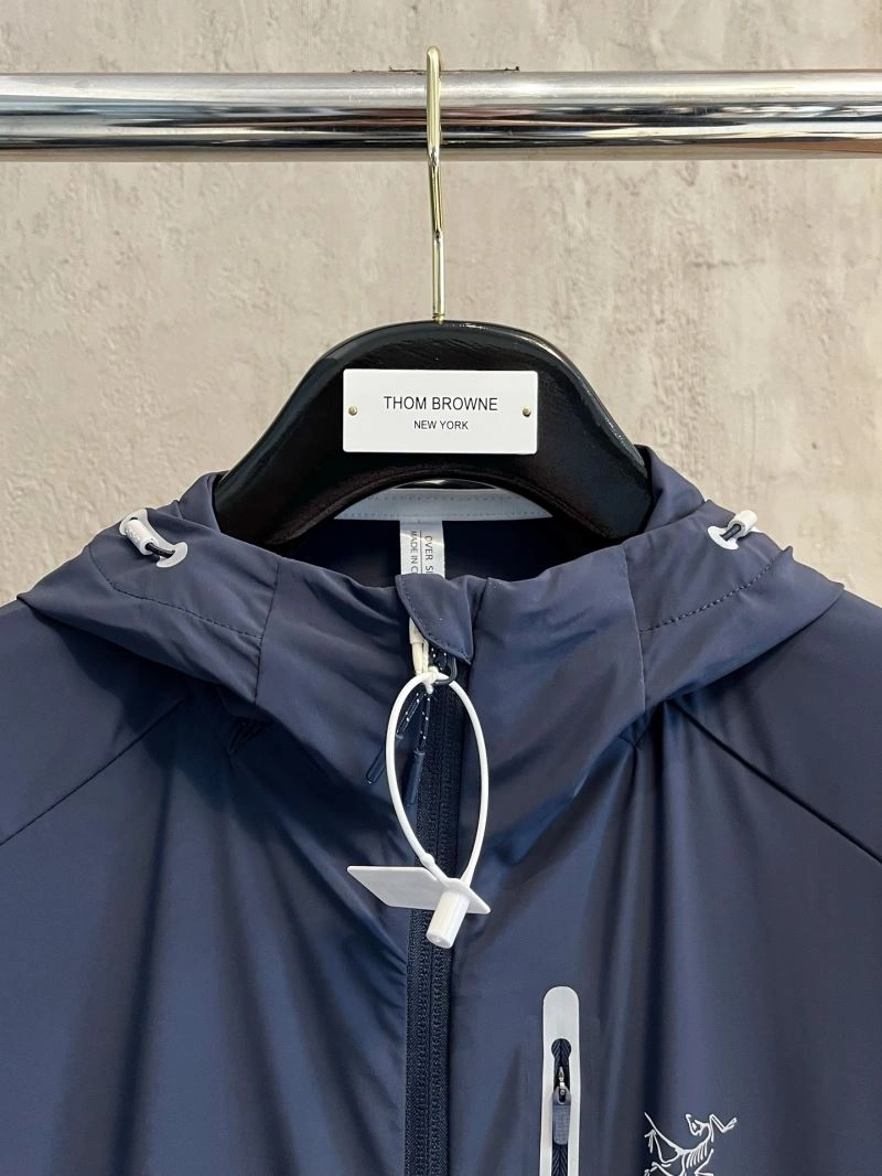 Practical Arcteryx Sunscreen Jacket 162121