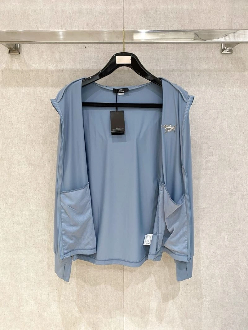Bold Arcteryx Sunscreen Jacket 162050