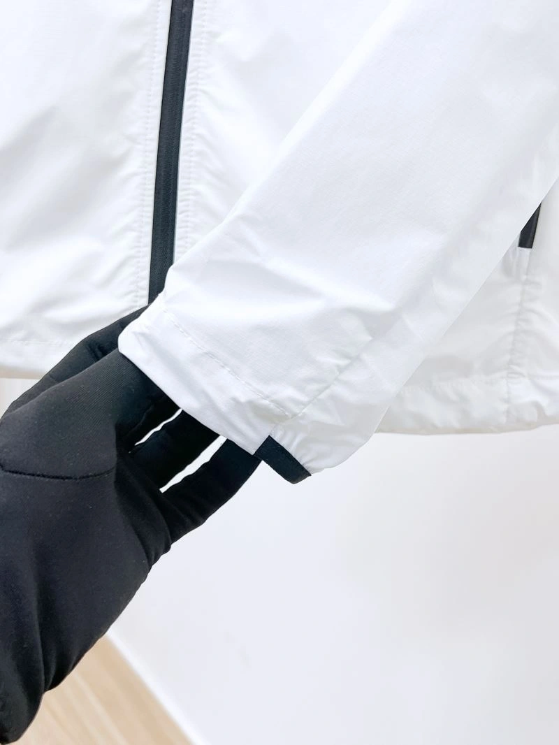 Stylish Arcteryx Sunscreen Jacket 162047