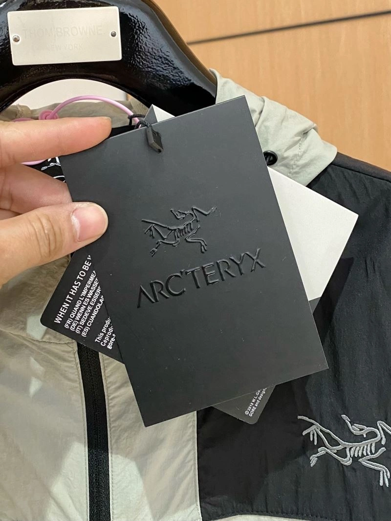 Arcteryx Sunscreen Jacket Supportive 161091