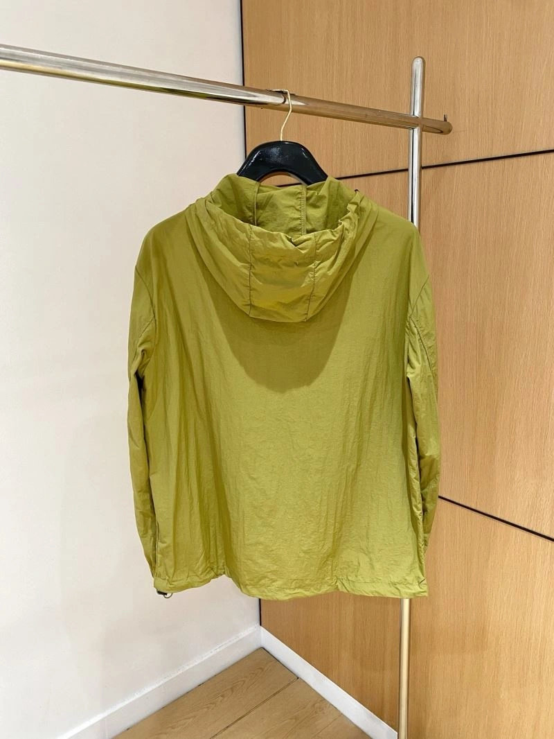TechFriendly Arcteryx Sunscreen Jacket 161089