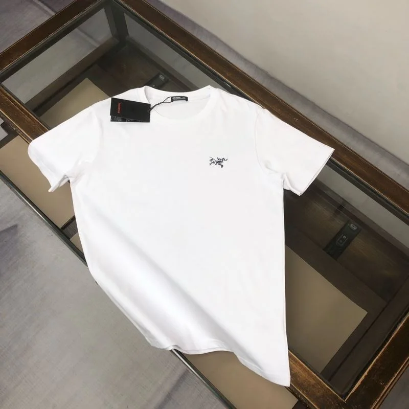 Compact Arcteryx T-Shirts 164370
