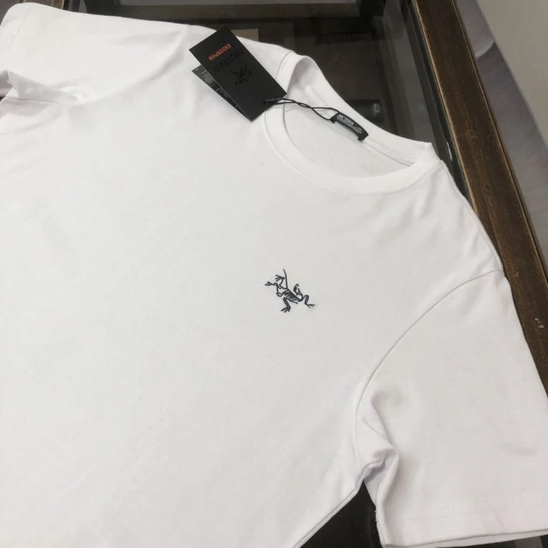 Compact Arcteryx T-Shirts 164370