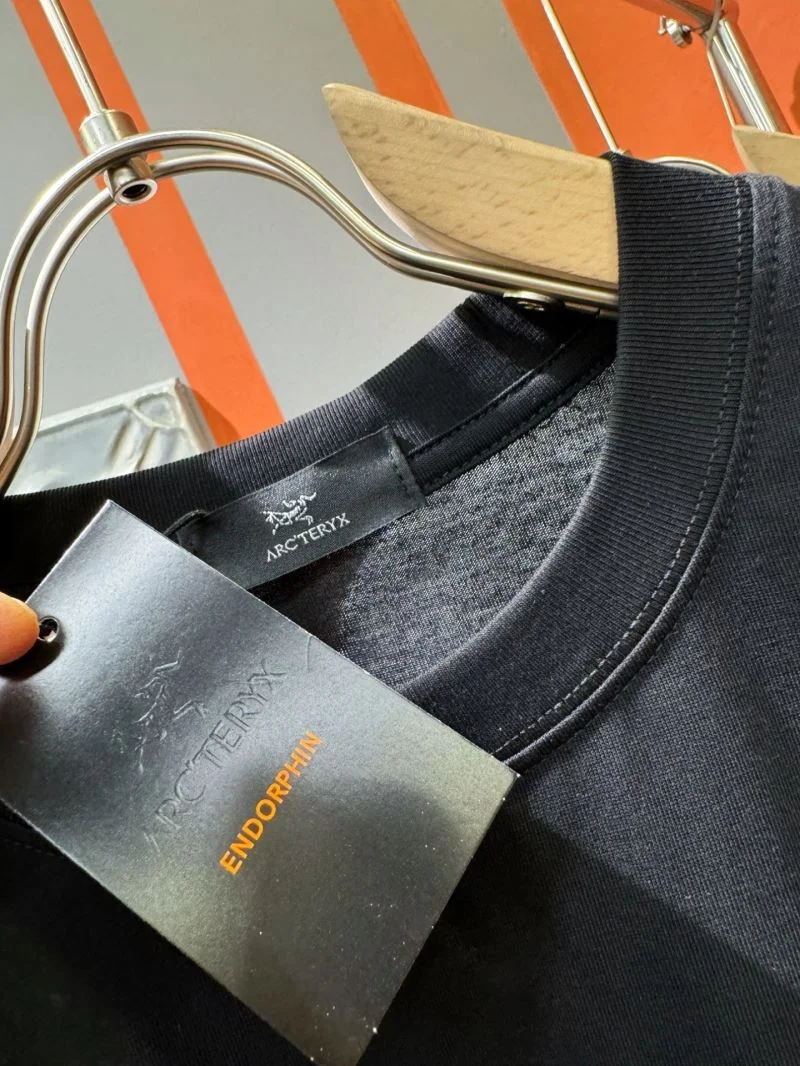 Arcteryx T-Shirts Chic 163245