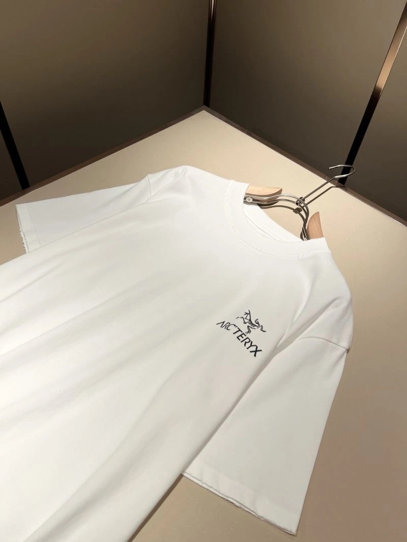 Bold Arcteryx T-Shirts 162037