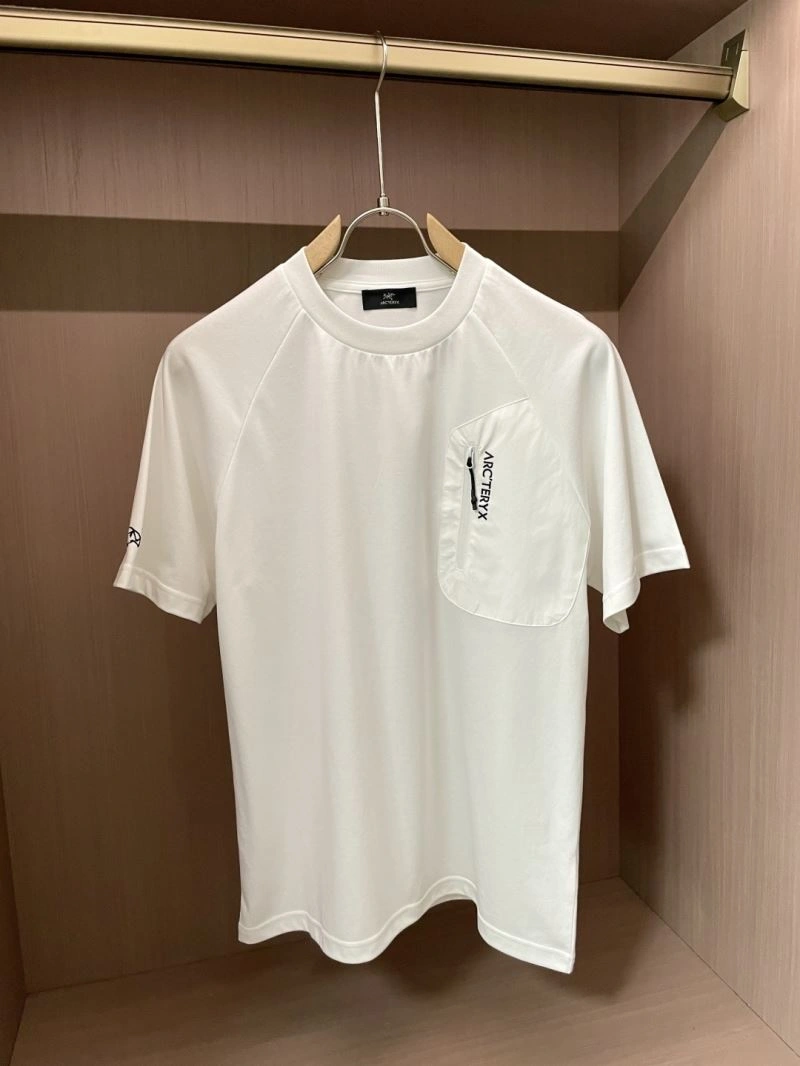 Compact Arcteryx T-Shirts 161085