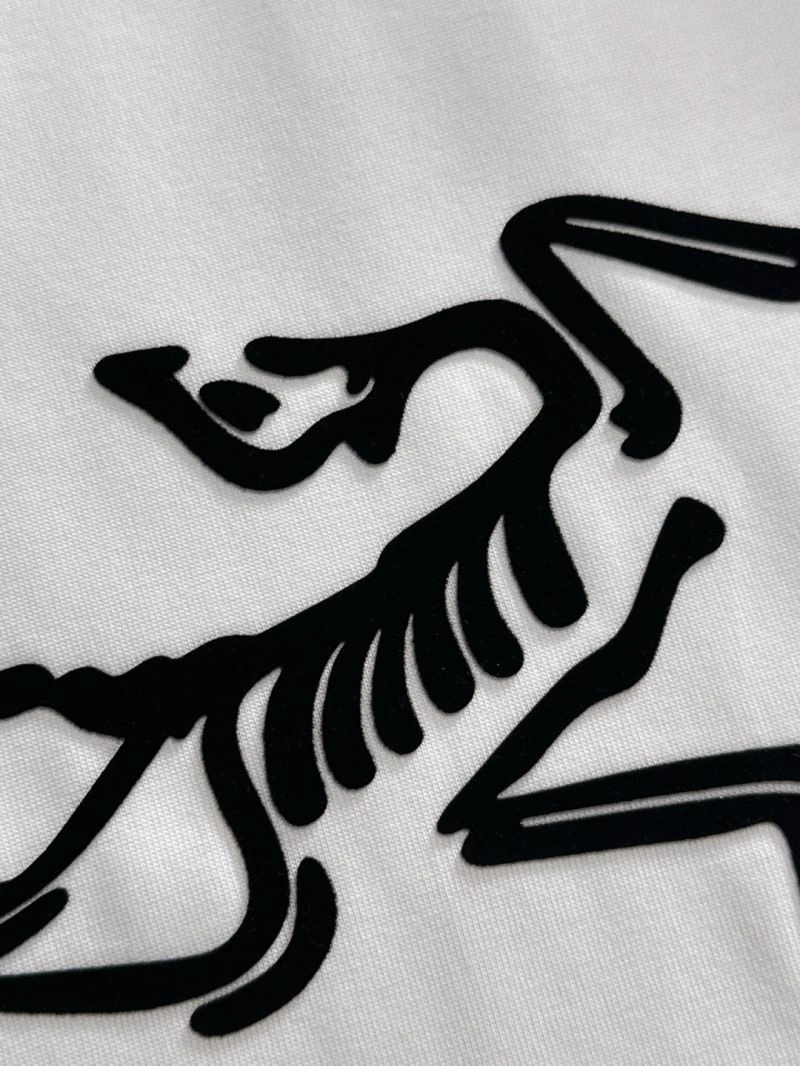UrbanChic Arcteryx T-Shirts 161088