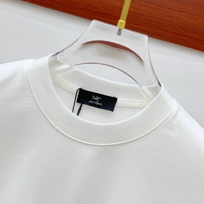 Arcteryx T-Shirts Trendsetting 161077