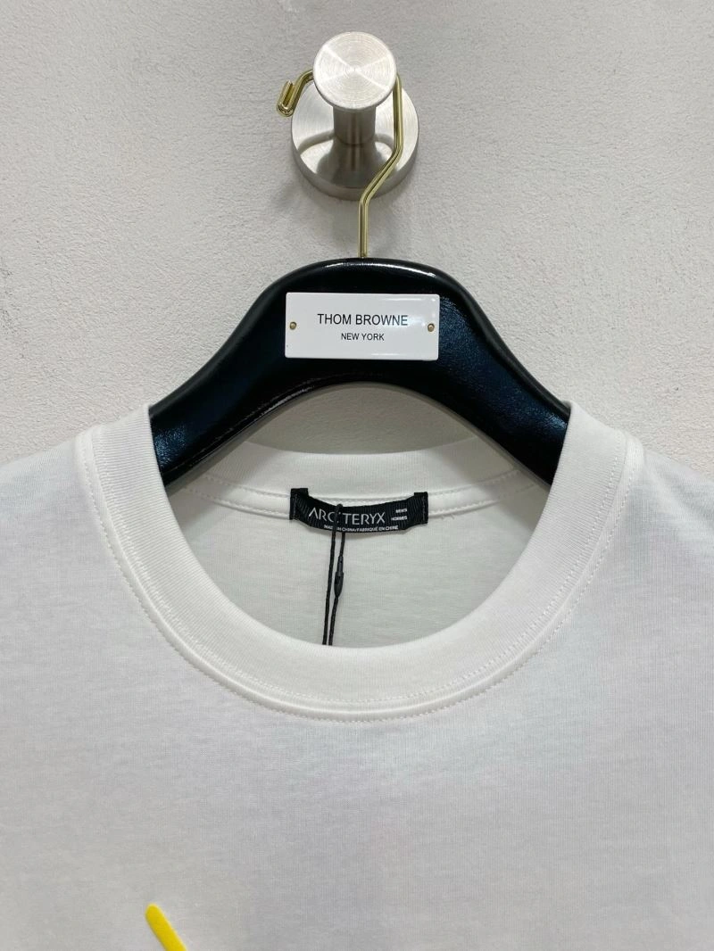 Sleek Arcteryx T-Shirts 161045