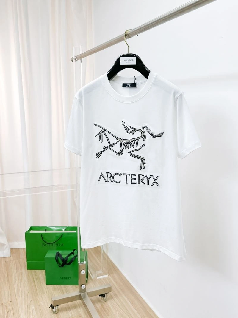 Seasonal Arcteryx T-Shirts 161057