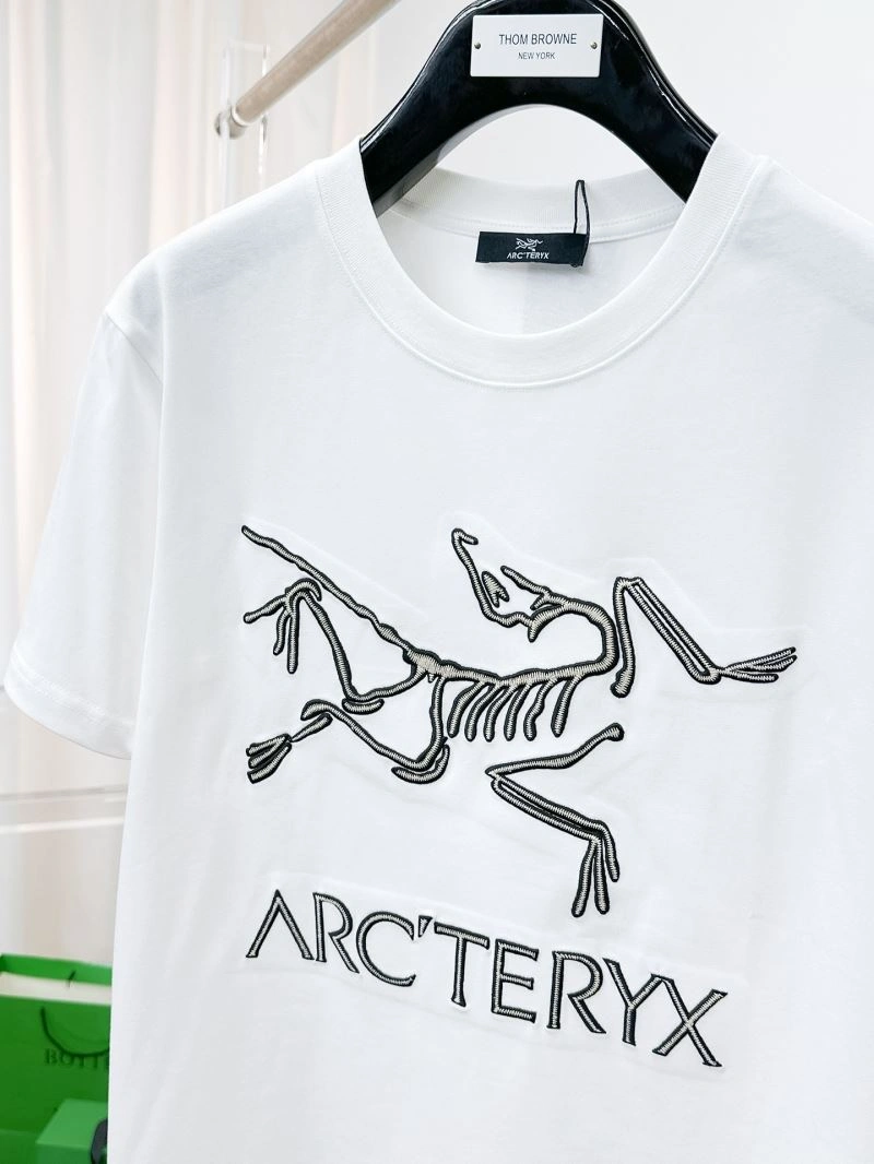 Seasonal Arcteryx T-Shirts 161057