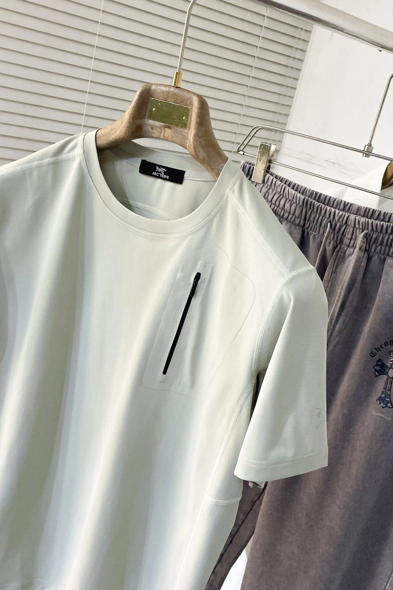 Arcteryx T-Shirts Refined 161037