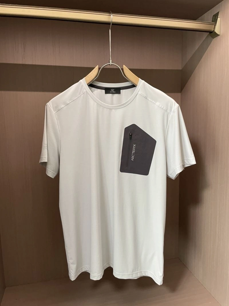 WellDesigned Arcteryx T-Shirts 159835