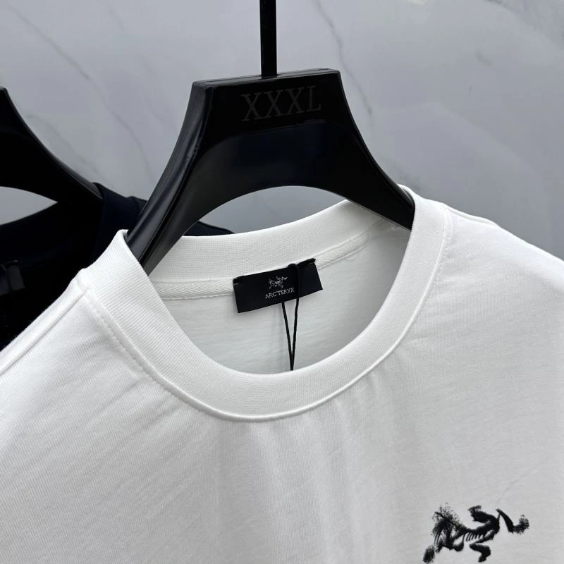 Tailored Arcteryx T-Shirts 159795