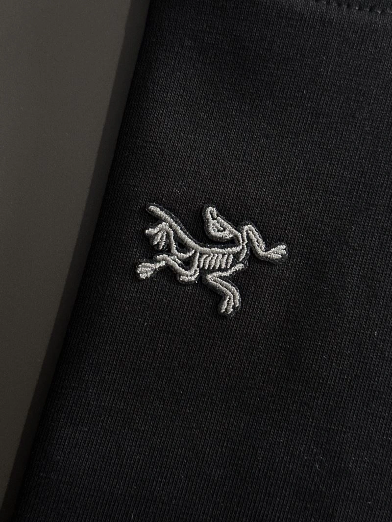 Arcteryx T-Shirts Versatile 159787