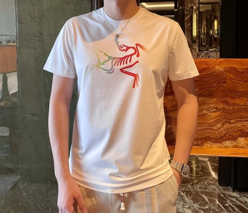 Arcteryx T-Shirts UrbanChic 158731
