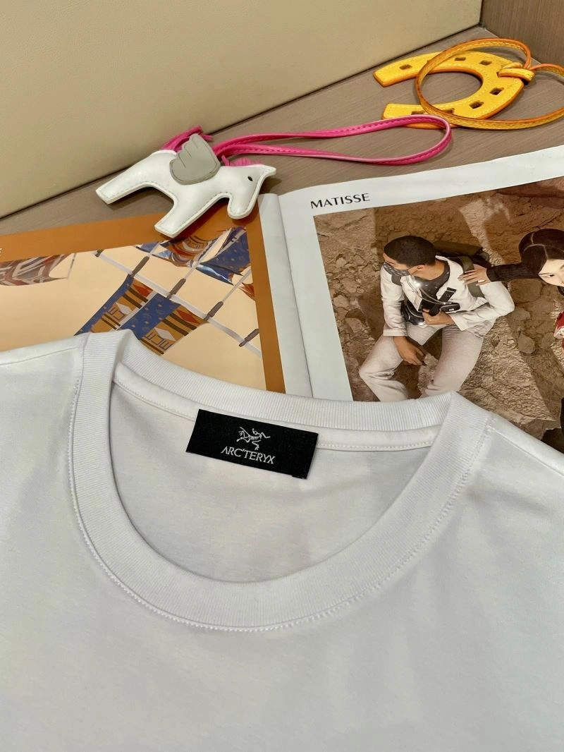 Tailored Arcteryx T-Shirts 158720