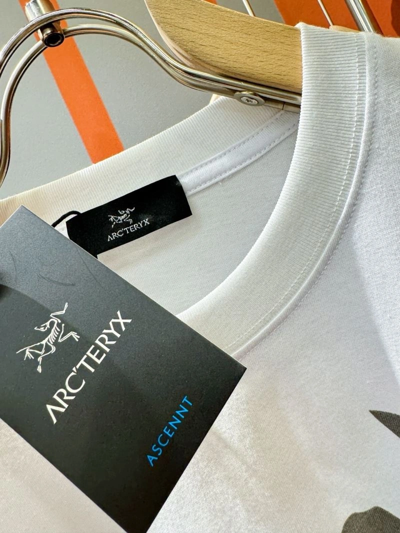 Arcteryx T-Shirts Versatile 158756