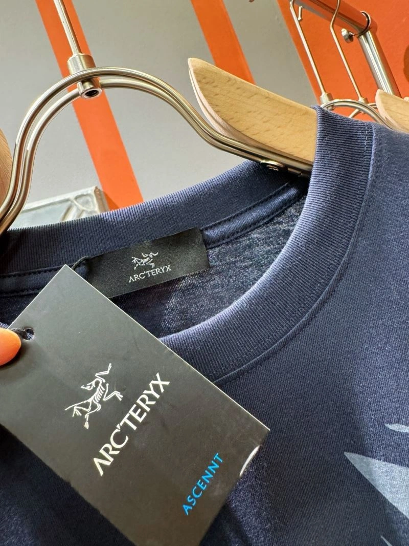 Arcteryx T-Shirts Tailored 158713