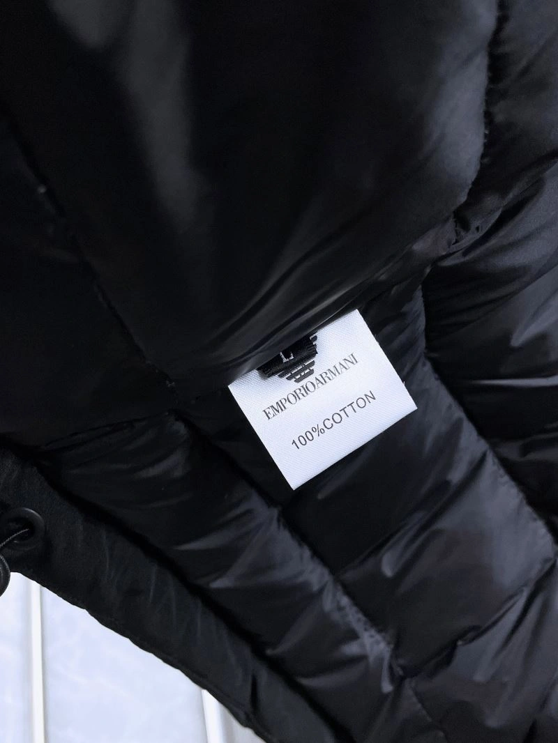 Armani Down Jackets Sporty 96252