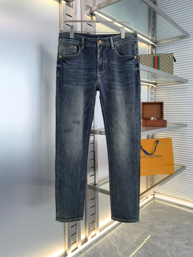 Minimalist Armani Jeans 95463