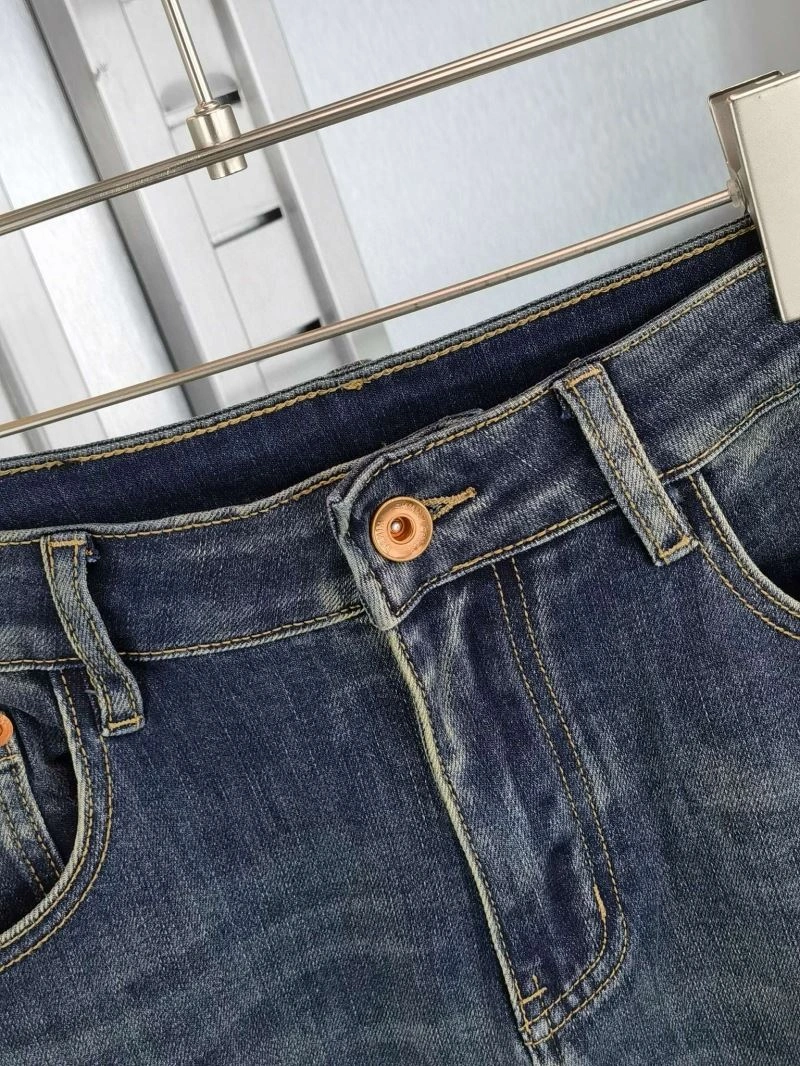 Minimalist Armani Jeans 95463