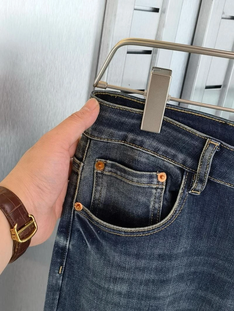 Minimalist Armani Jeans 95463