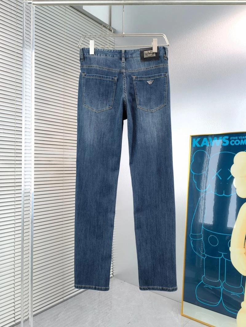 Armani Jeans WellDesigned 96170