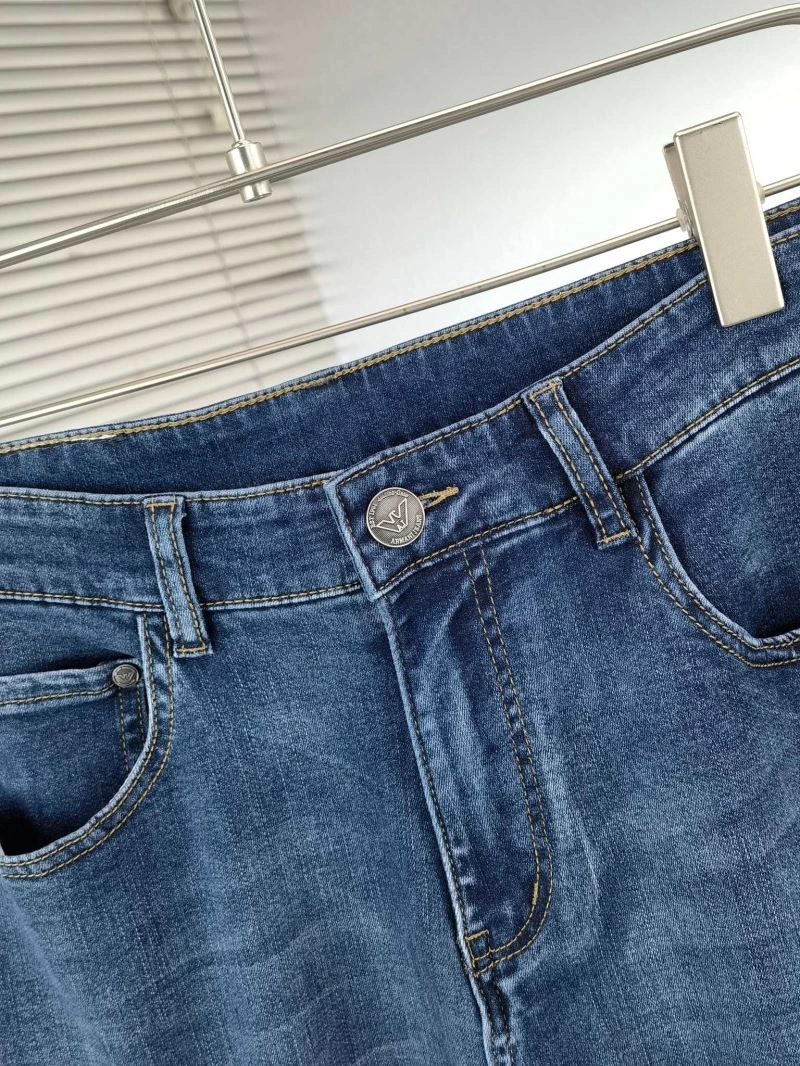 Resilient Armani Jeans 96254