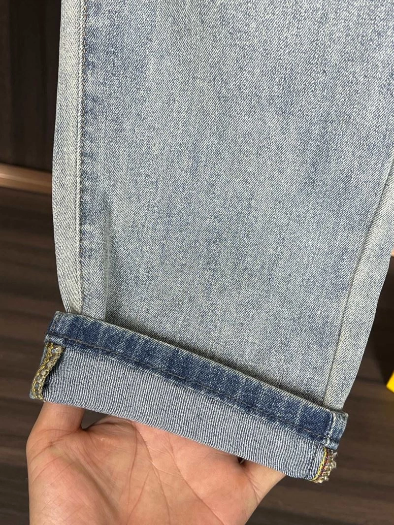 Trendsetting Armani Jeans 96171