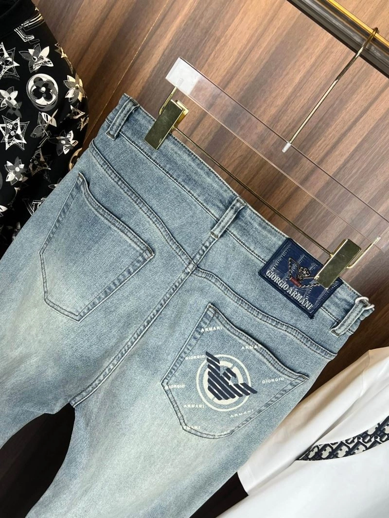 Trendsetting Armani Jeans 96171