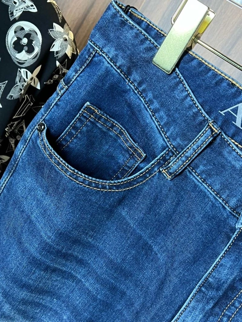 ComfortFit Armani Jeans 96186