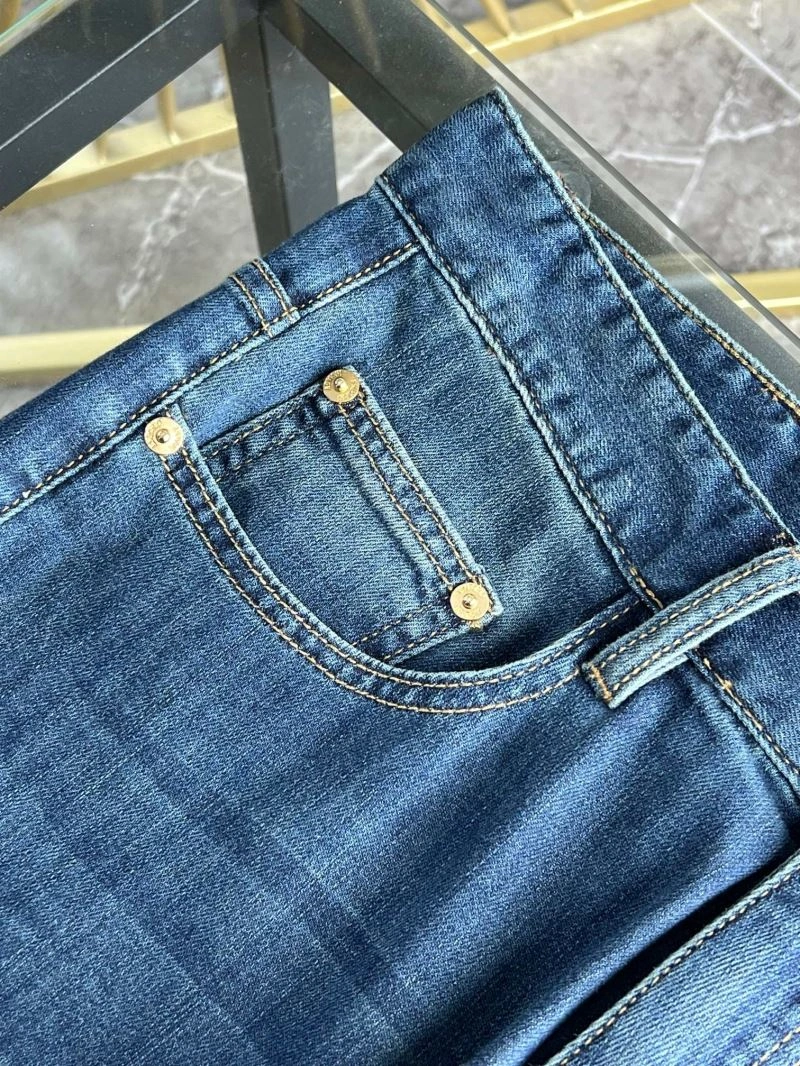 Modern Armani Jeans 96180