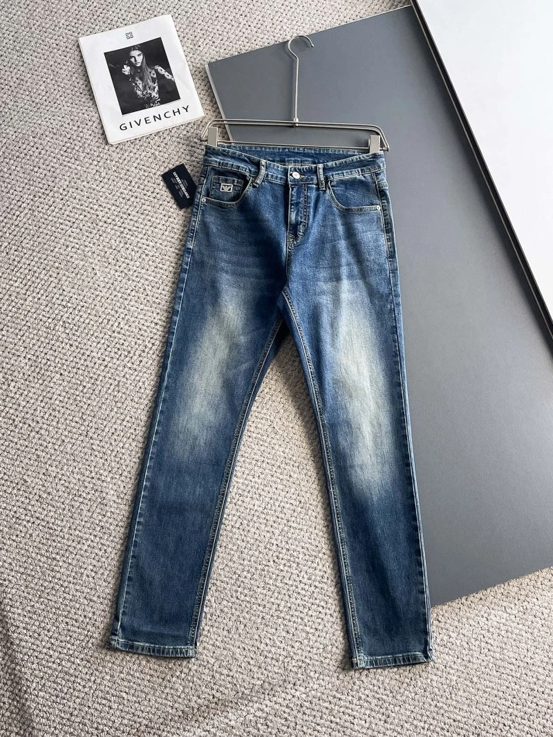 Armani Jeans Vibrant 96029
