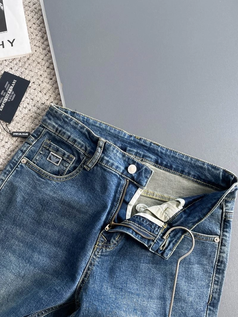 Armani Jeans Vibrant 96029