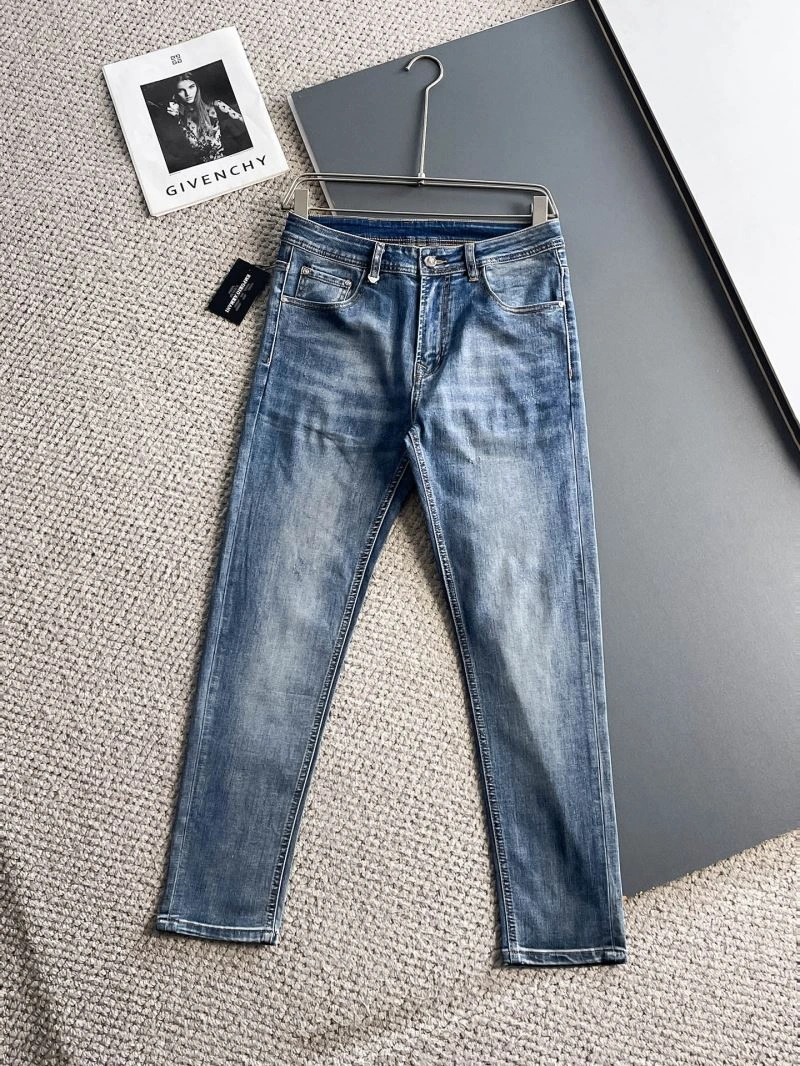 Modern Armani Jeans 96026