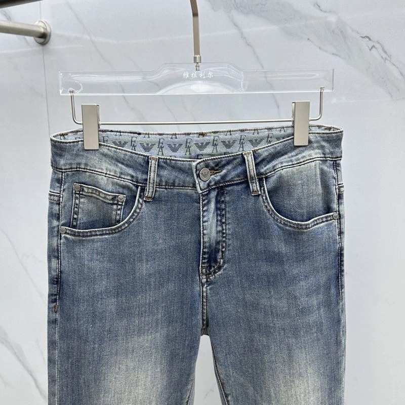 TechFriendly Armani Jeans 96009