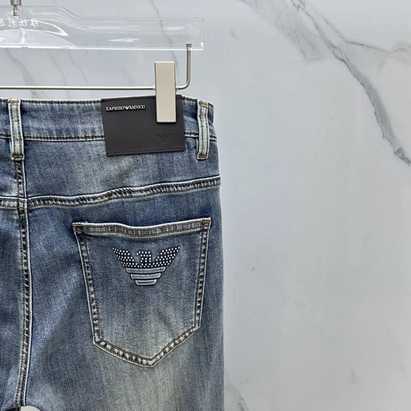 TechFriendly Armani Jeans 96009