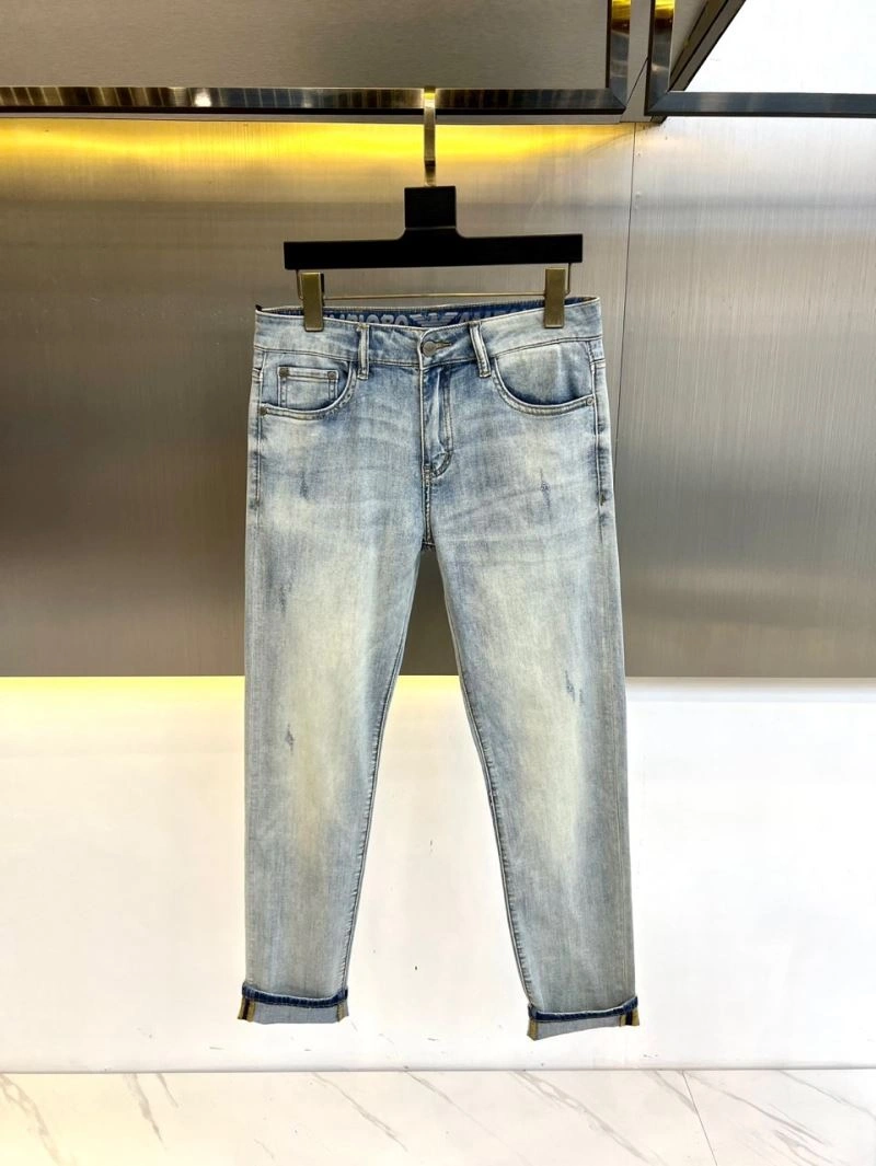 Armani Jeans GoAnywhere 96004