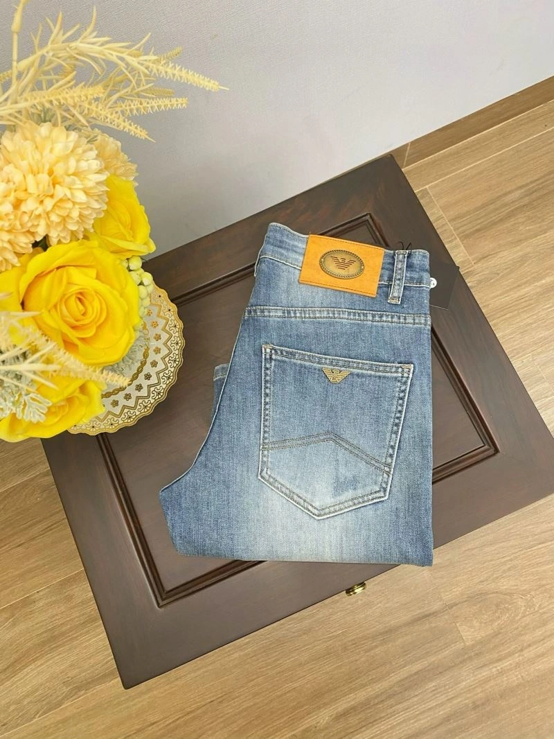 WellDesigned Armani Jeans 95888