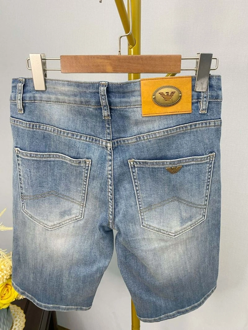 WellDesigned Armani Jeans 95888