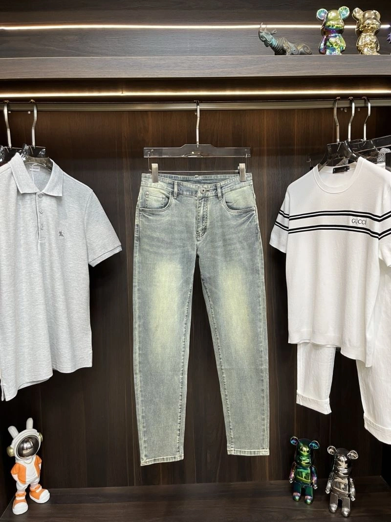 Attractive Armani Jeans 95870